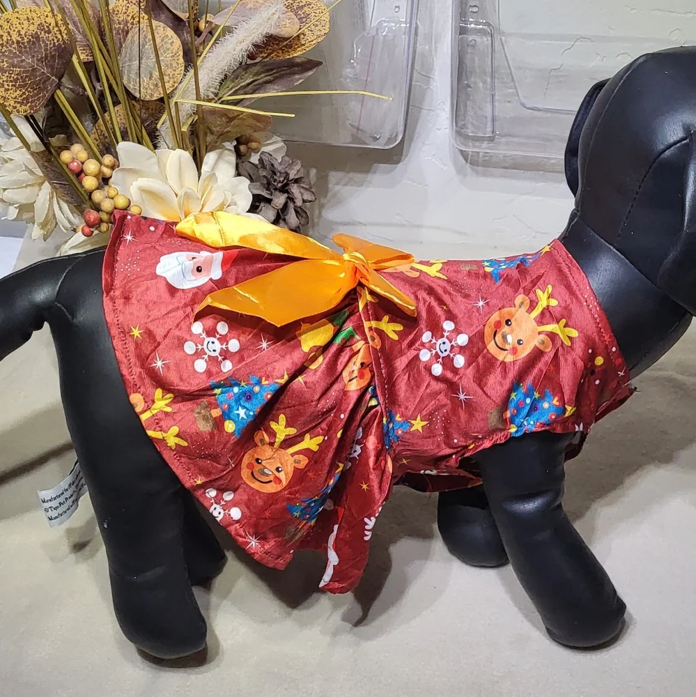 Red Christmas Theme Dog/Pet Dress Costume w/ A Bow Size Medium- NWOT